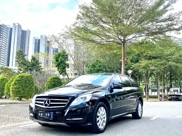 Mercedes-Benz R-Class 2017