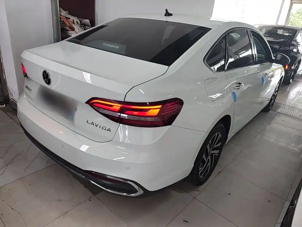 Volkswagen Lavida 2022
