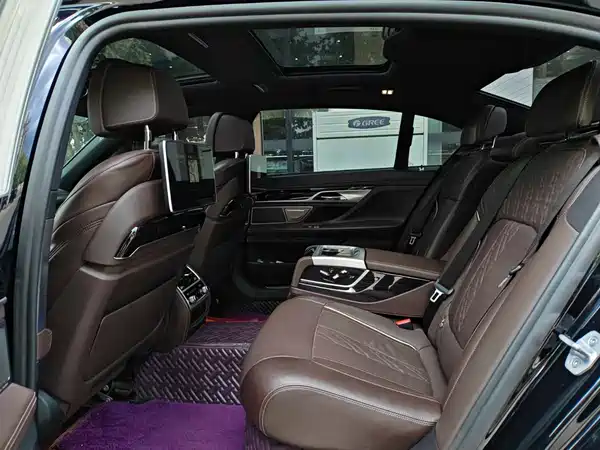 BMW 7 Series 2018