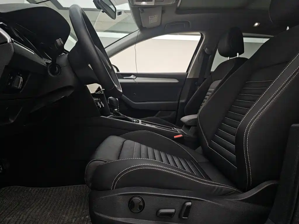 Volkswagen Magotan 2021