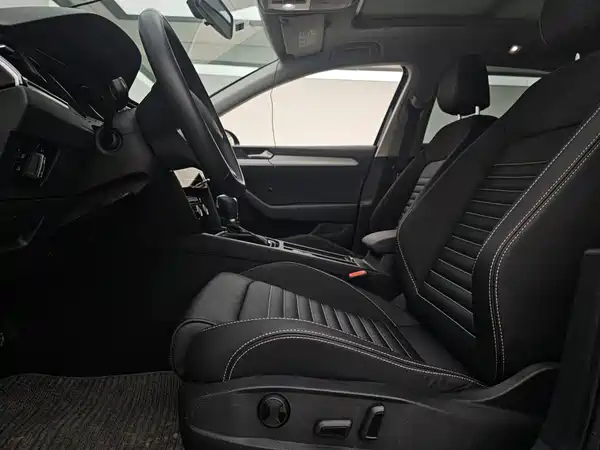 Volkswagen Magotan 2021