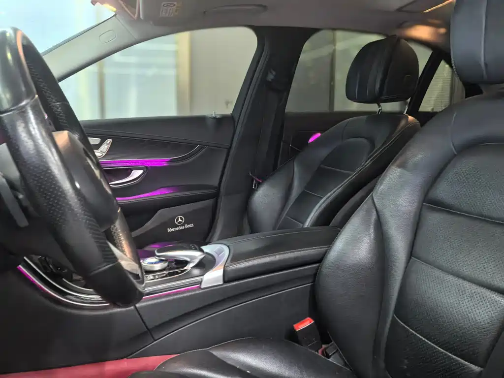 Mercedes-Benz C-Class 2018