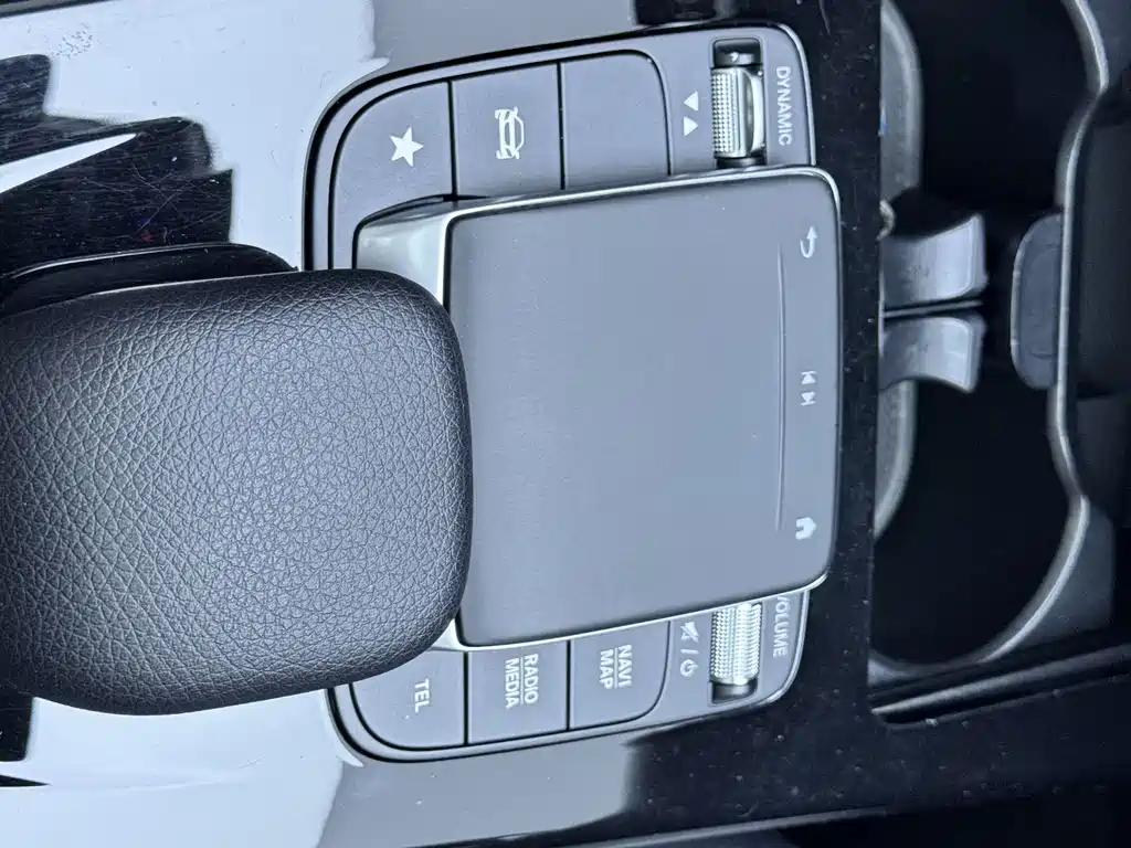 Mercedes-Benz A-Class 2021 — фото 19