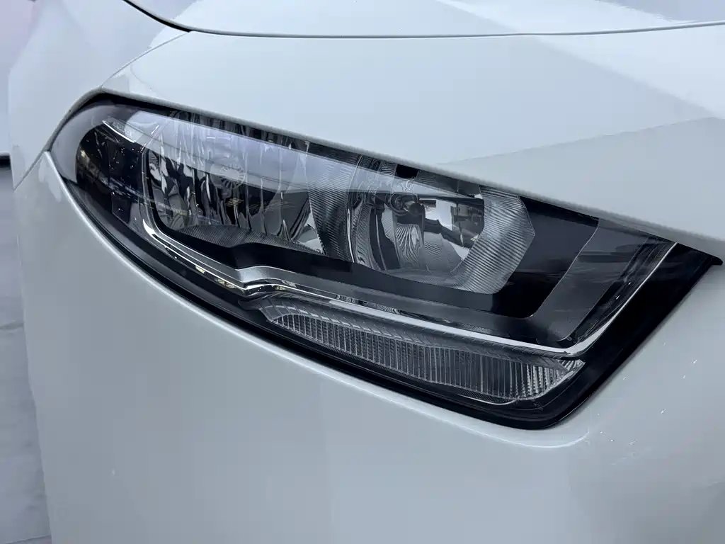 Mercedes-Benz A-Class 2021 — фото 13