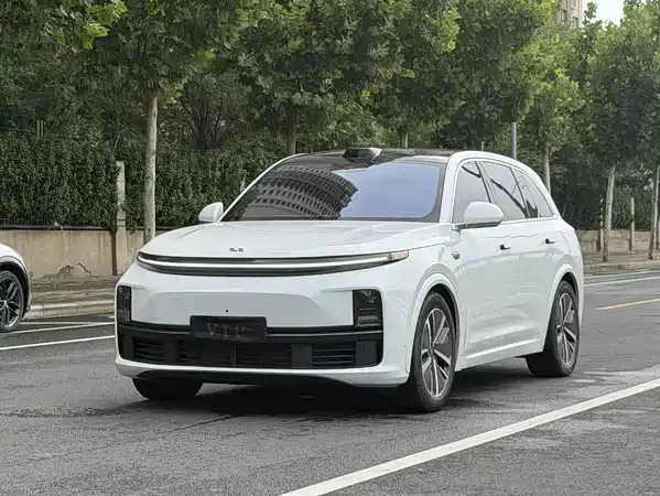 Li Auto L7 2024
