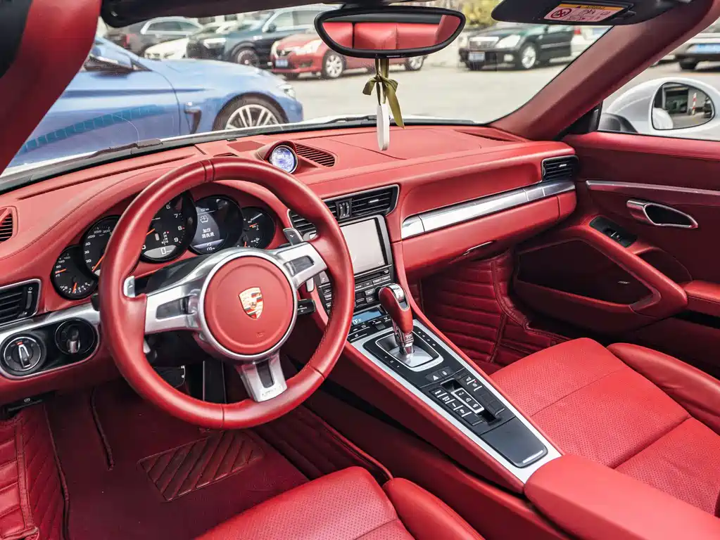 Porsche 911 2016 — фото 13