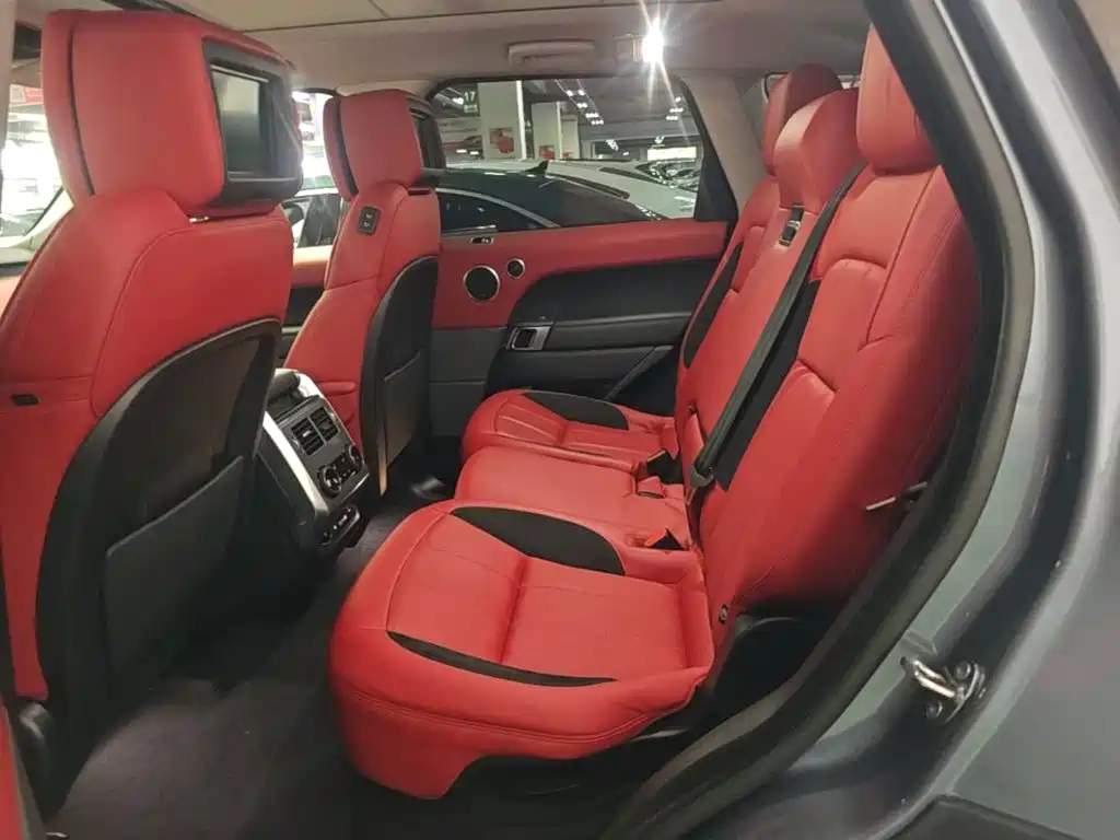 Land Rover Range Rover Sport 2019 — фото 17