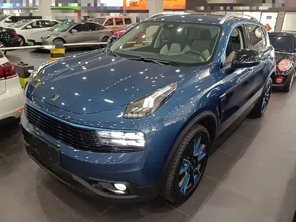 Lynk & Co 01 2018