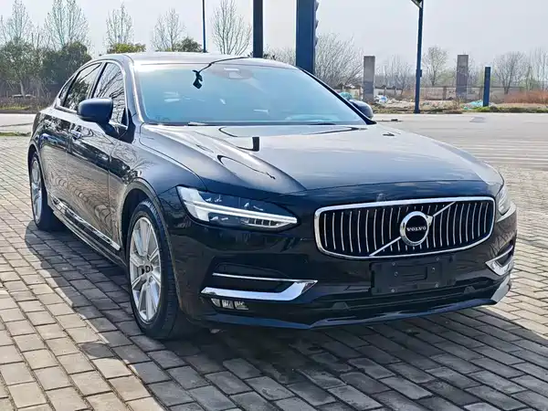 Volvo S90 2020