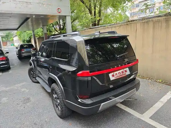 Lexus GX 2025