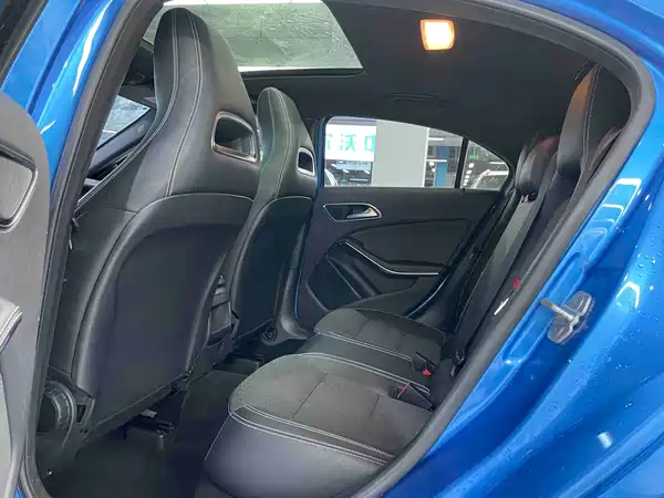 Mercedes-Benz A-Class 2014