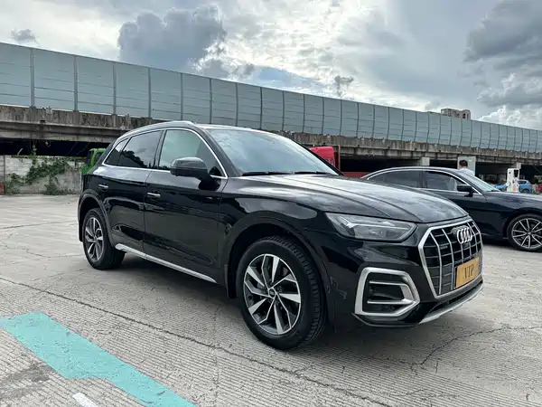 Audi Q5L 2023