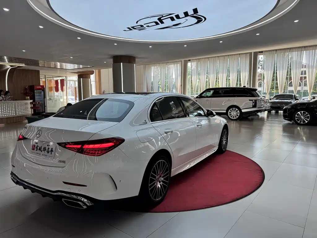 Mercedes-Benz C-Class 2023