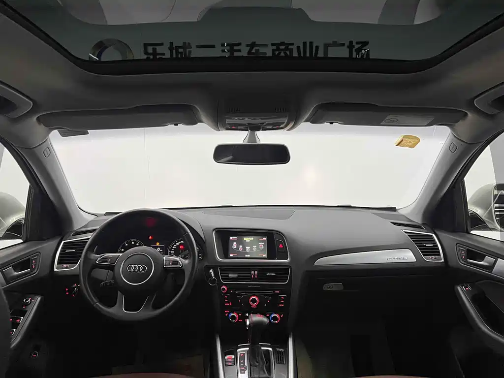Audi Q5 2015 — фото 12