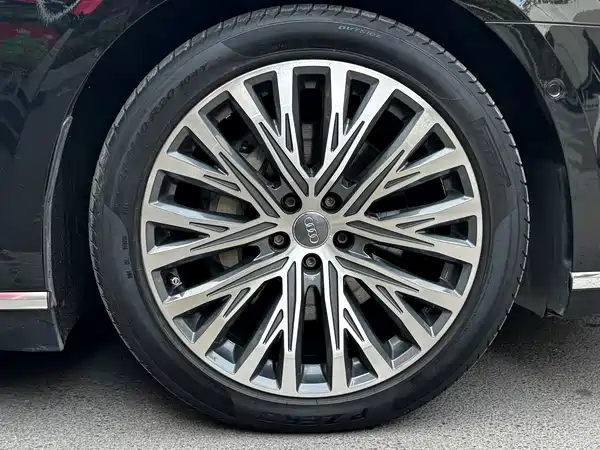 Audi A8 2019