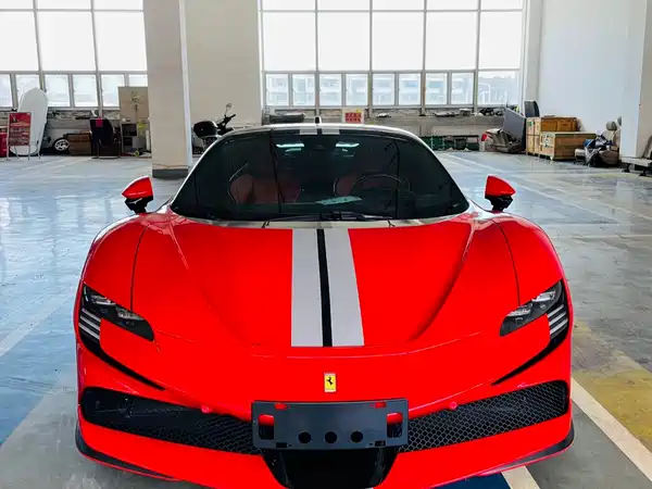 Ferrari SF90 2022