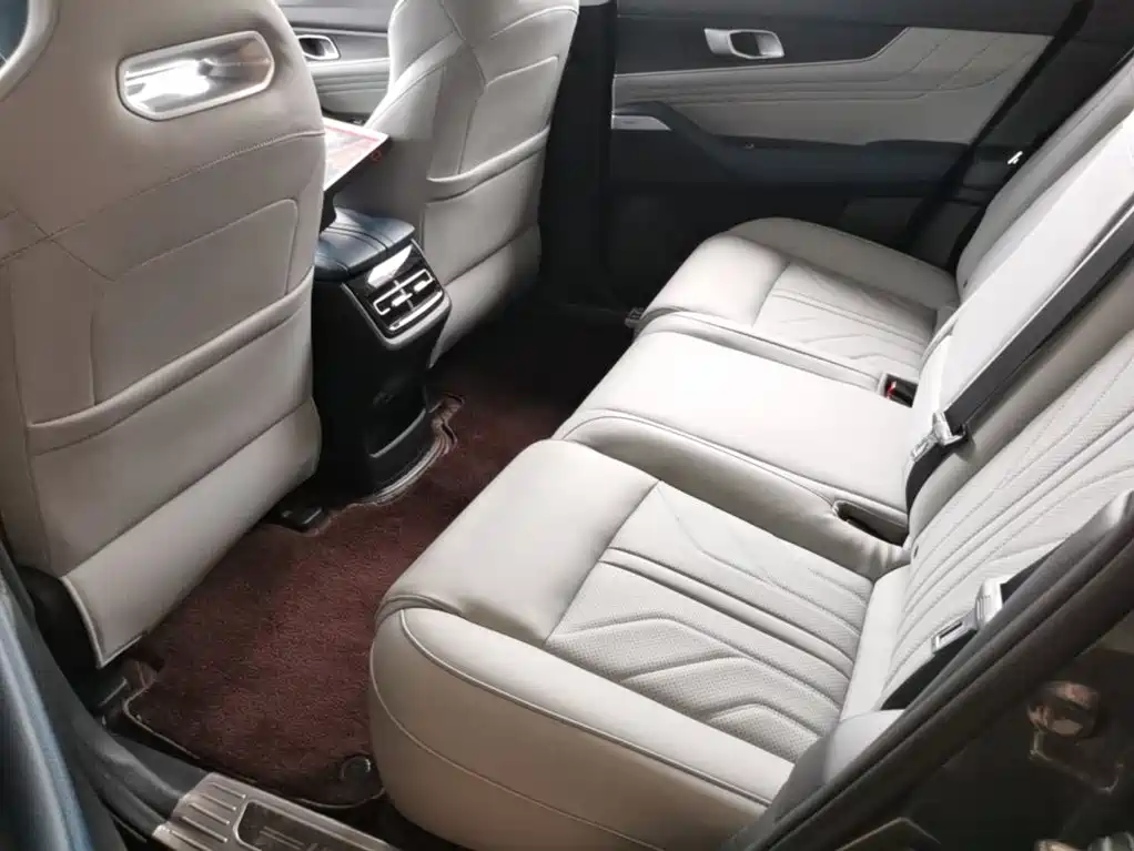 Changan UNI-K Smart Electronic Idd 2023 — фото 17