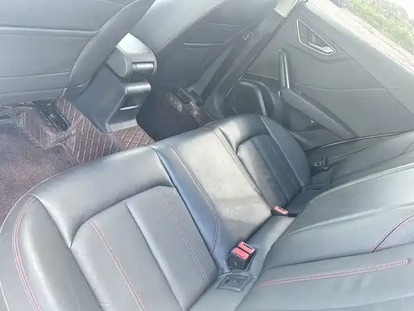 Audi Q2L 2022