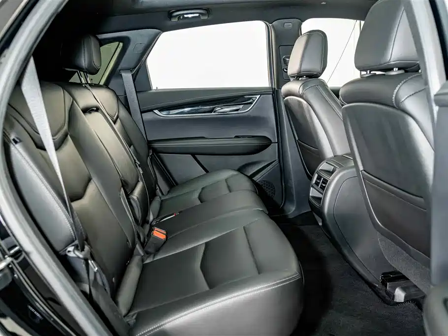 Cadillac XT5 2022 — фото 20