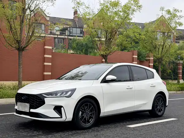 Ford Focus 2023