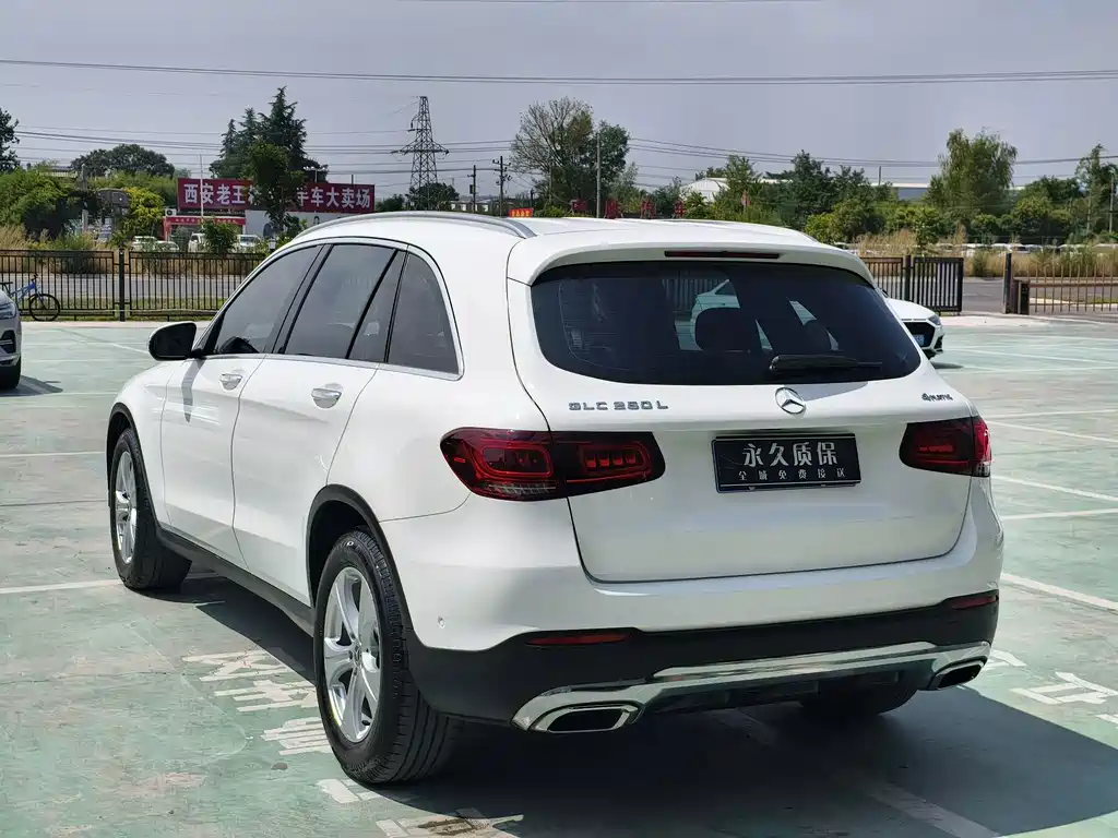Mercedes-Benz GLC 2020 — фото 21