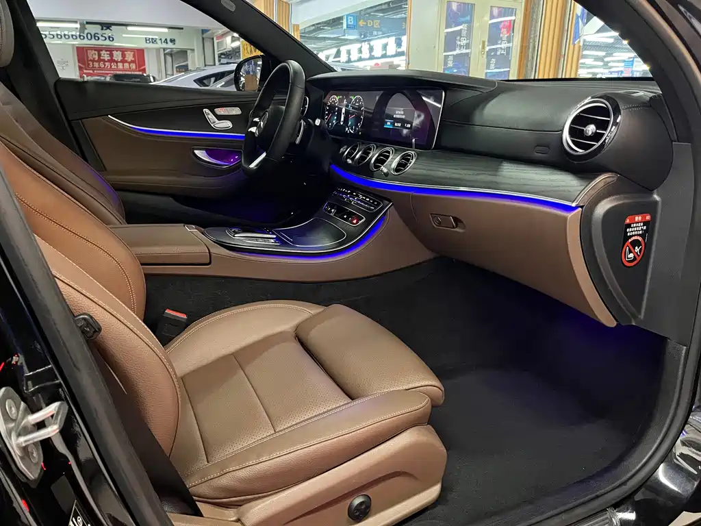 Mercedes-Benz E-Class 2022 — фото 14