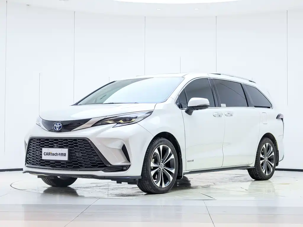 Toyota Granvia 2023