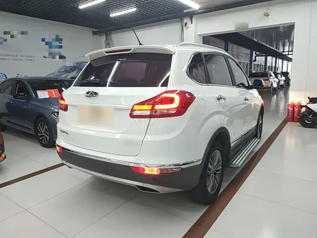 Chery Tiggo 5 2015 — фото 7