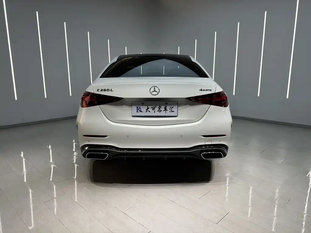 Mercedes-Benz C-Class 2023 — фото 8