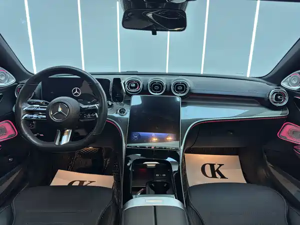Mercedes-Benz C-Class 2023