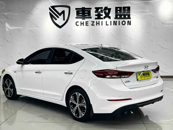Hyundai Celesta 2016