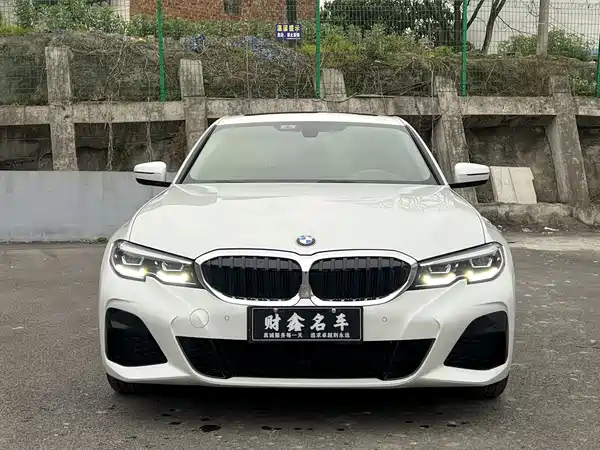 BMW 3 Series 2022