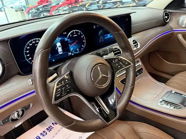 Mercedes-Benz E-Class 2021