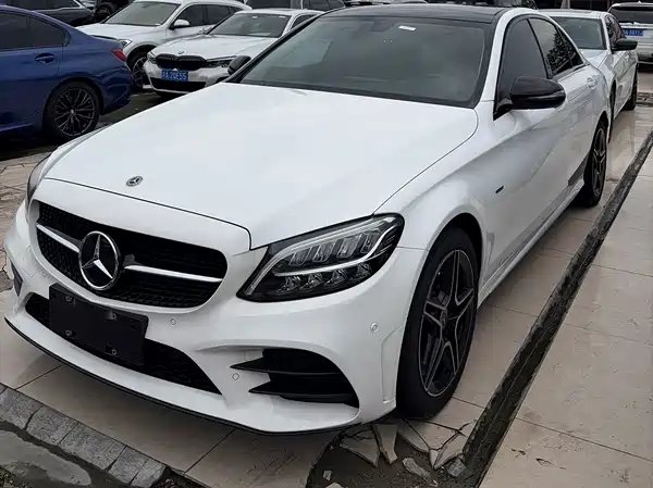 Mercedes-Benz C-Class 2021