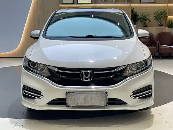 Honda Jade 2018