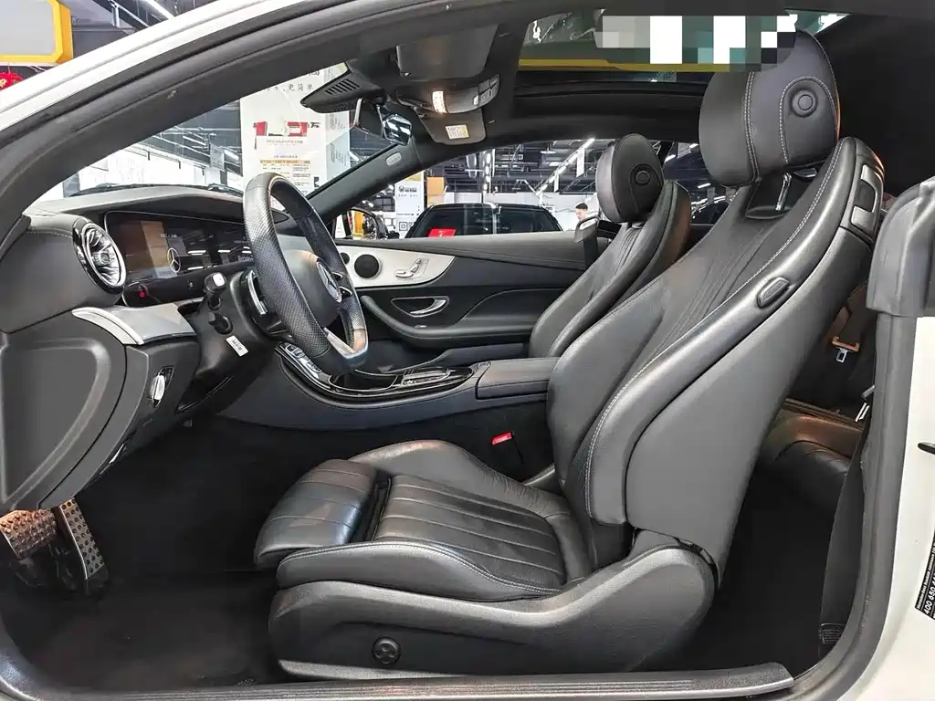 Mercedes-Benz E-Class 2023 — фото 4