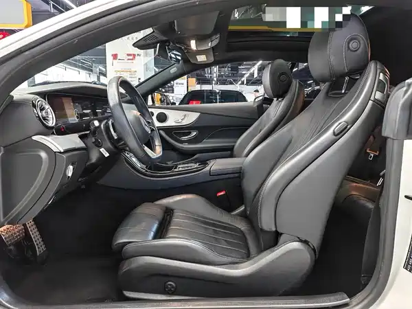 Mercedes-Benz E-Class 2023