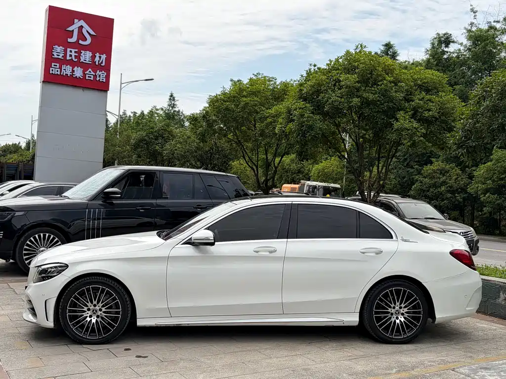 Mercedes-Benz C-Class 2019
