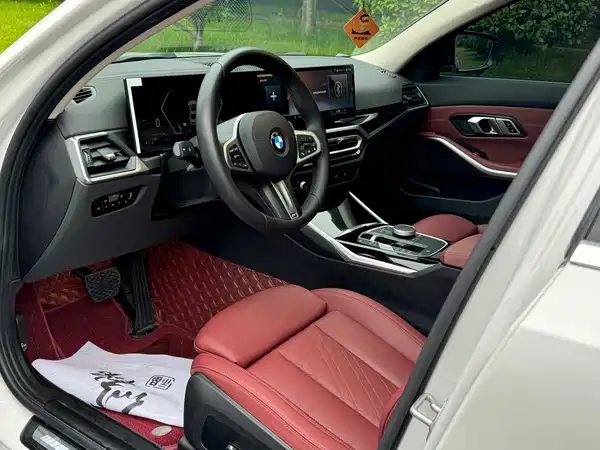 BMW 3 Series 2024