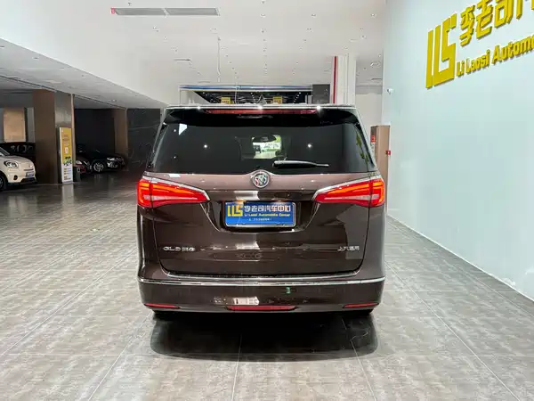 Buick GL8 2018