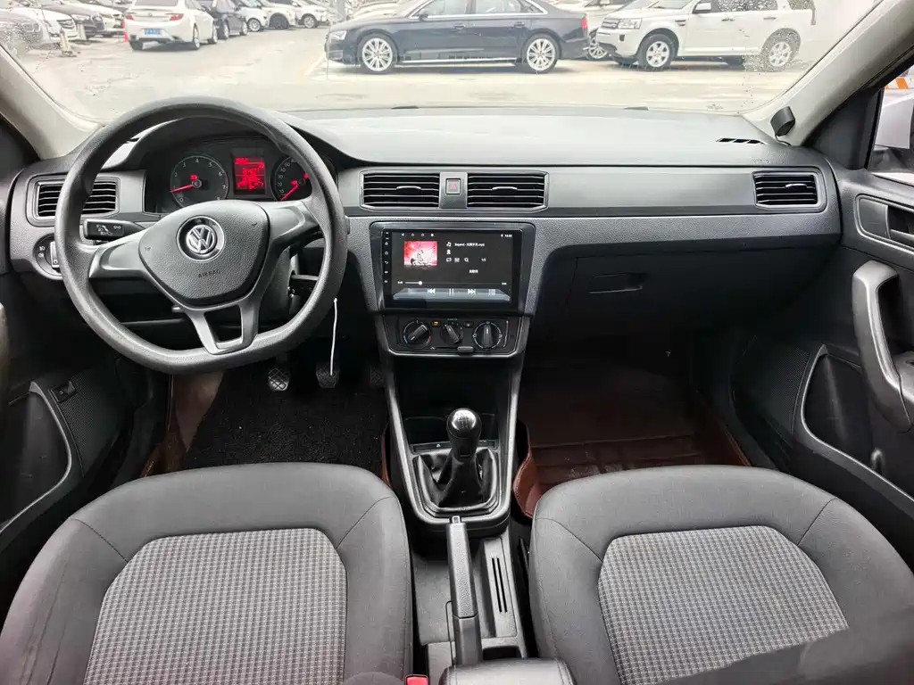 Volkswagen Santana 2019 — фото 13