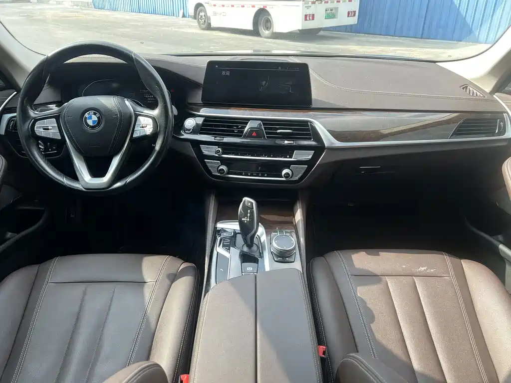 BMW 5 Series 2020