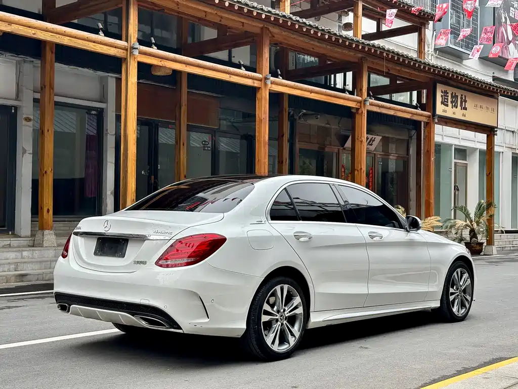 Mercedes-Benz C-Class 2018 — фото 8