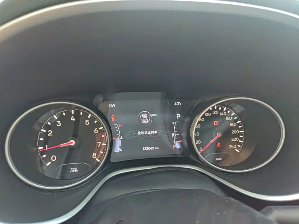 Jeep Compass 2019 — фото 12