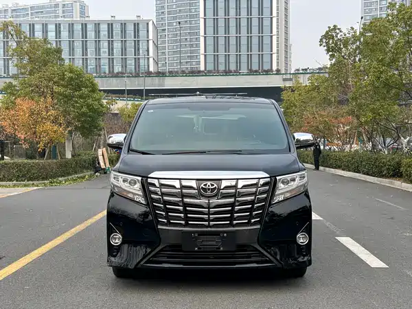 Toyota Alphard 2018