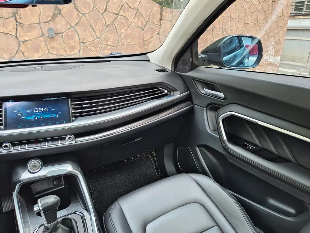 Haval H6 2018 — фото 14