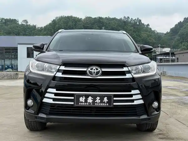 Toyota Highlander 2019
