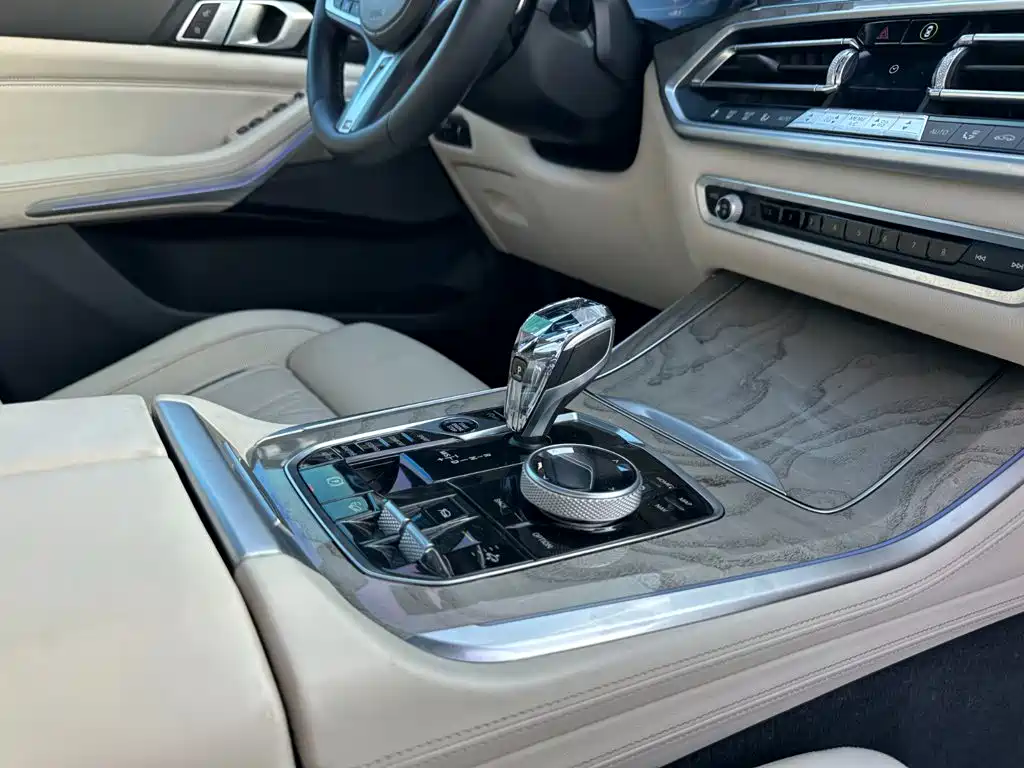 BMW X5 2019 — фото 19