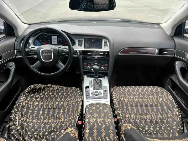 Audi A6L 2011