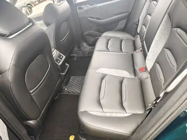 Geely Xingrui 2022